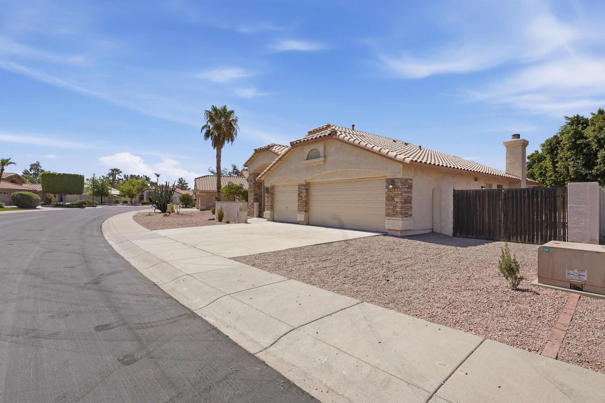 7873 W Piute Ave Glendale, AZ 85308 photo 2
